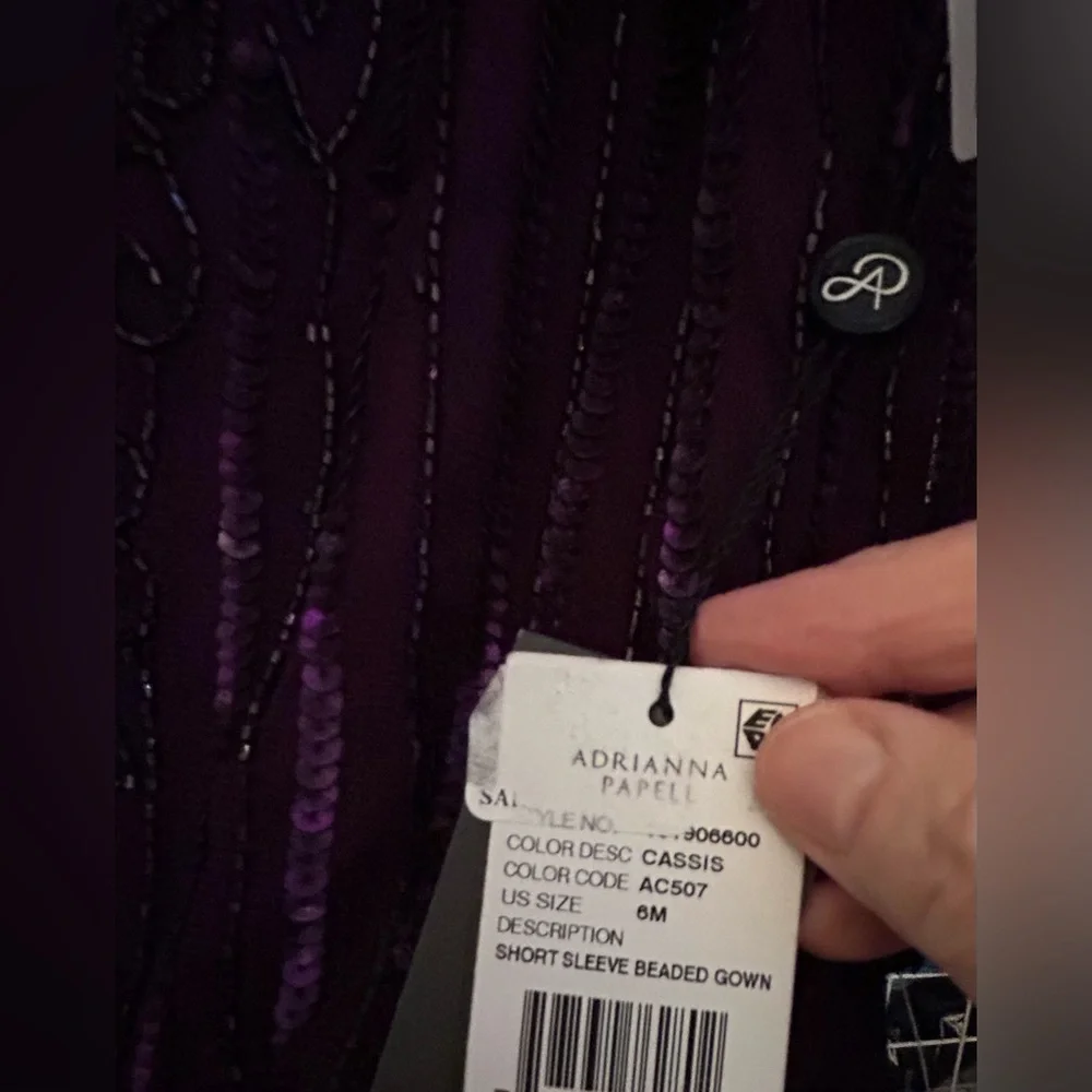 Adrianna Papell Plum Beaded Short-Sleeve Maxi Gown Size 6 Missing Sequins NWT